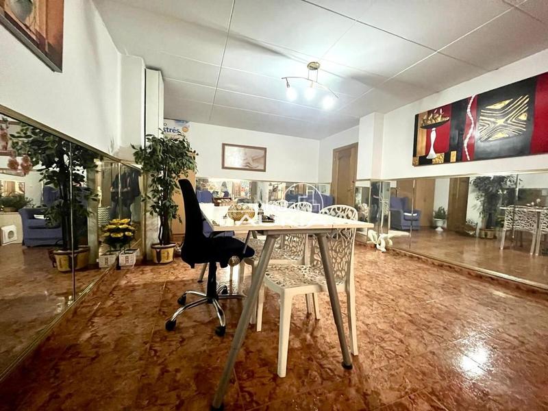 Foto 47501fb0-5848-4fa4-a376-7c9eb67f084a. Locale commerciale in La Constitución-Canaleta Mislata