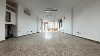 Oficina  Vicente iborra. Oficina en venta  zona centro del carmen