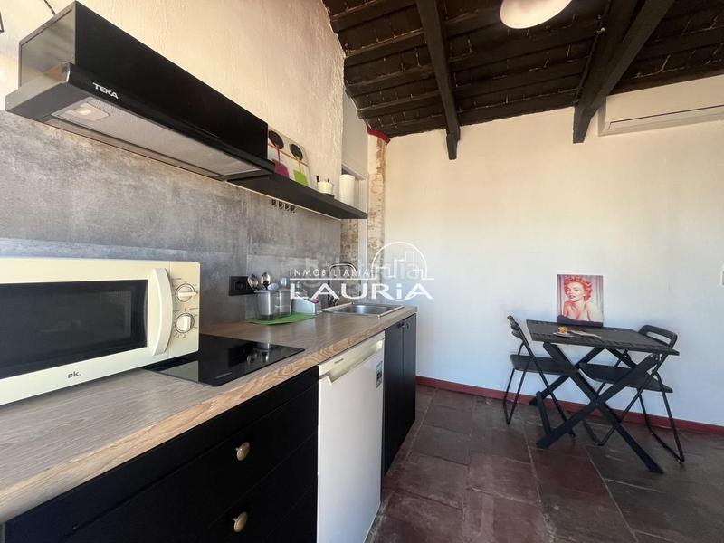 Foto 604f11ac-1250-4228-aea0-bd6993495a42. Alquiler ático mercado central en El Mercat Valencia