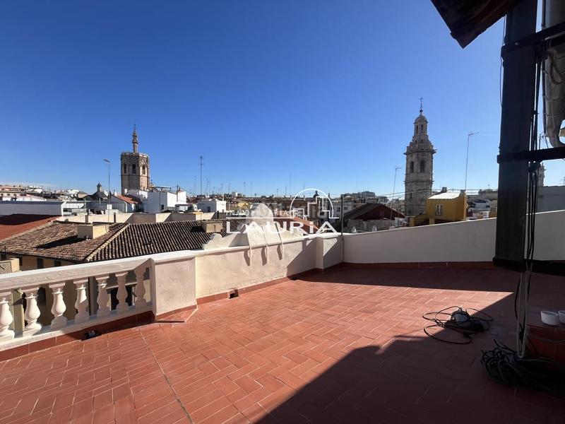 Foto 90936965-dee2-4e48-aa69-38de8f156de3. Alquiler ático mercado central en El Mercat Valencia