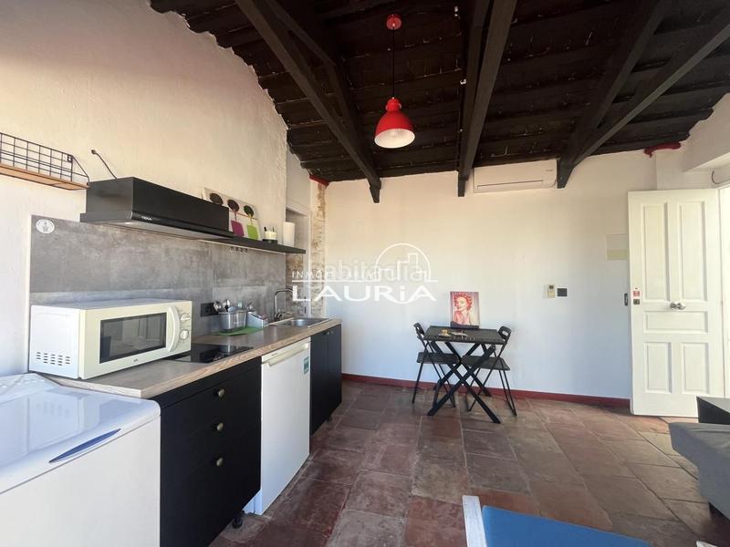 Foto b097ae4d-4591-4568-a0d3-66052f2b8692. Alquiler ático mercado central en El Mercat Valencia