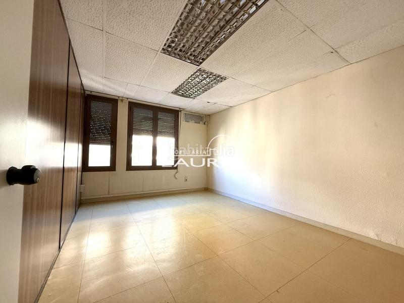Foto 0791acb1-6be6-46c9-bf57-147c0576ef3f. Location bureau dans Sant Francesc Valencia