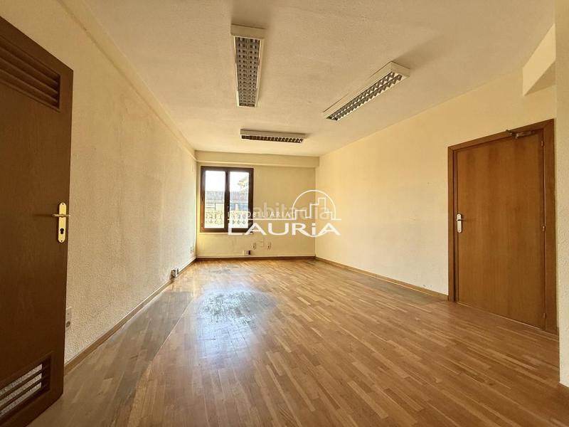 Foto 94b13751-7844-49ba-9f0c-15de6db8b8a1. Location bureau dans Sant Francesc Valencia