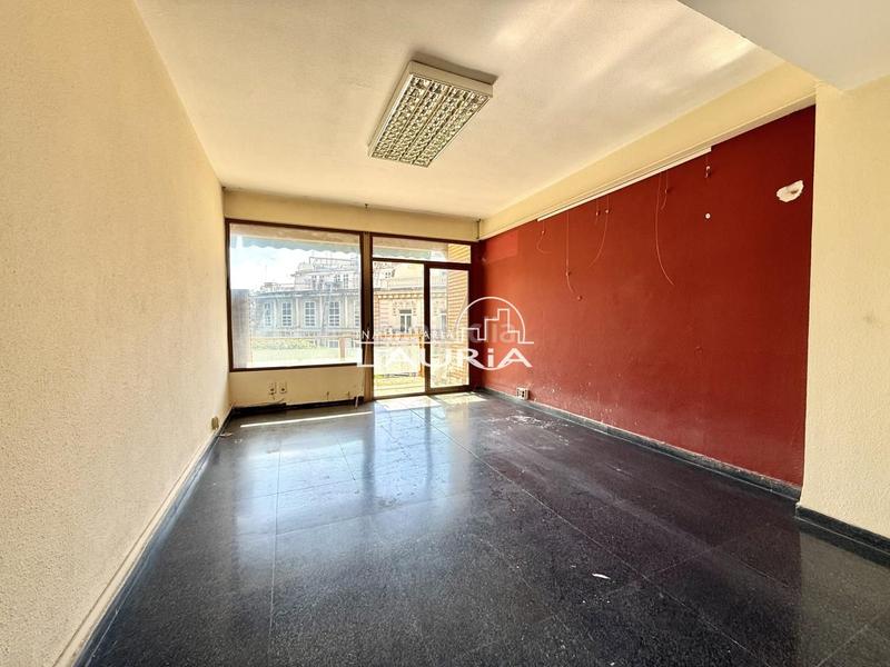 Foto db6f4de6-391a-4020-b8f1-fc425781f414. Location bureau dans Sant Francesc Valencia