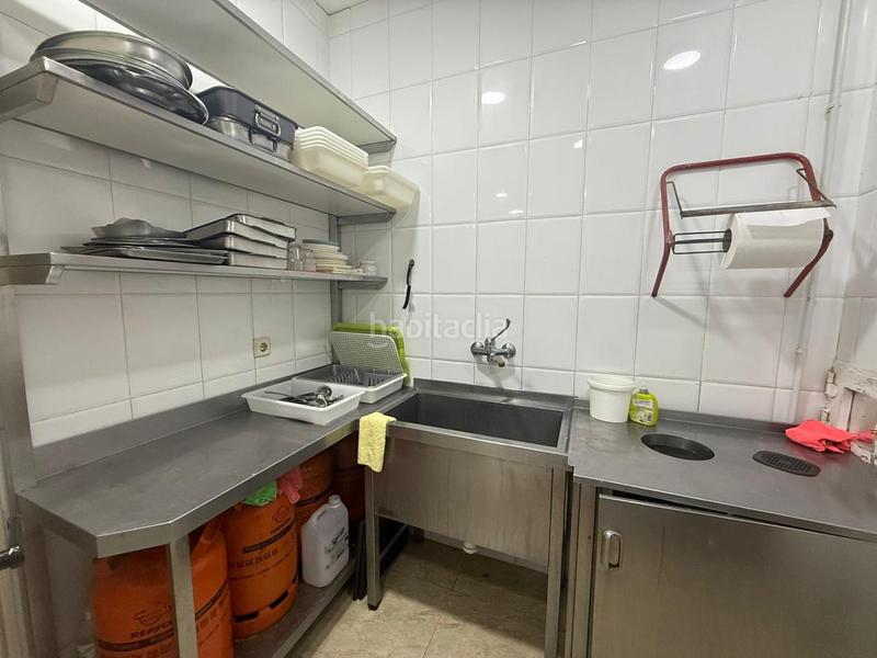 Foto c7ddd99e-1321-4083-b003-9a09a21fbb12. Local commercial dans Barrio de Patraix Valencia