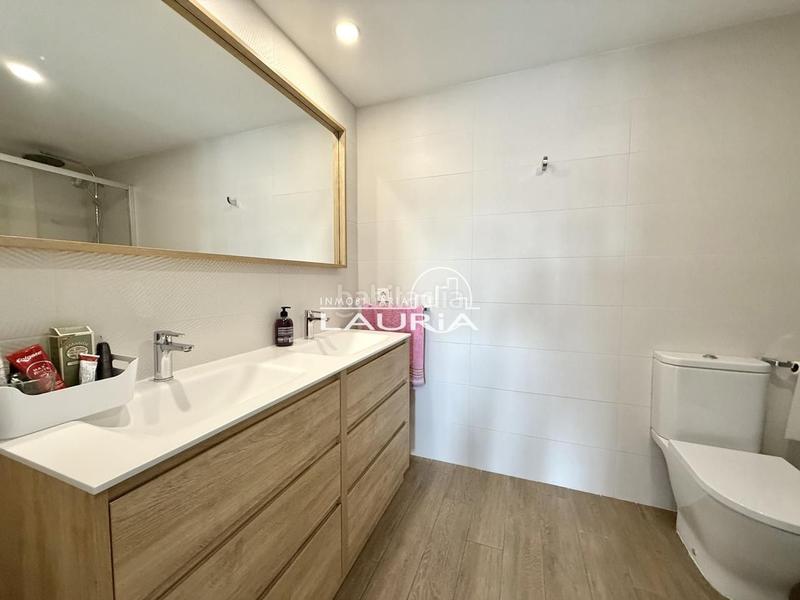 Foto 5d812bfe-c351-456b-aafa-ee59b513f1e6. Àtic a Sant Antoni Valencia