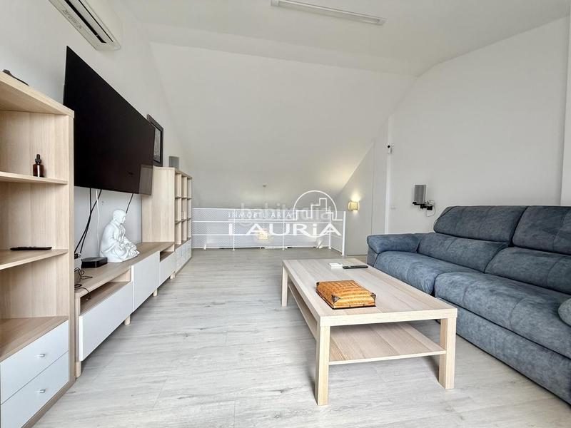 Foto 7aed4065-7d5b-4cdd-95d9-50c9dcfada3e. Àtic a Sant Antoni Valencia