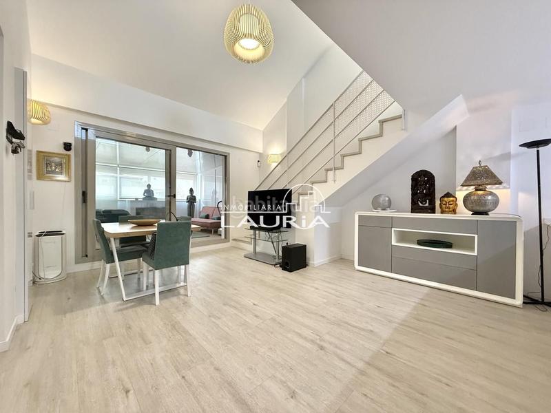 Foto ce7d75e0-5fca-4ef4-9967-1c8f5d4b81c5. Àtic a Sant Antoni Valencia