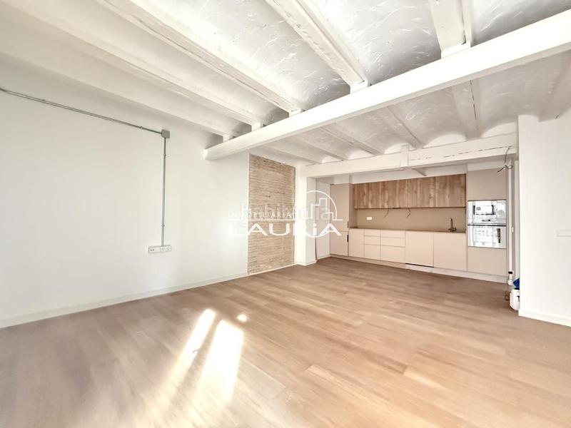 Foto 828eedec-ef11-470c-b227-10bafb95b9b6. Location appartement dans La Roqueta Valencia