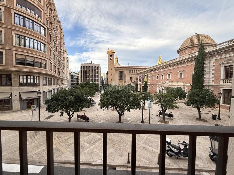 Foto 3bb4694a-e3ed-45f5-a6d8-dc555631f45a. Alquiler oficina plaza del patriarca en Sant Francesc Valencia
