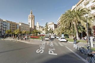 Location Local commercial  Avellanas. Local comercial  zona plaza de la reina