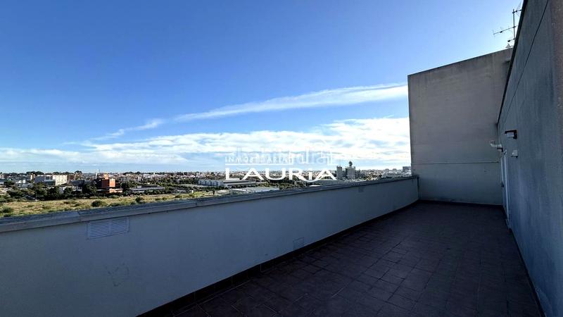 Foto 15167592-3f23-45c0-8988-e91f71c44ce9. Rent penthouse with parking pool in Valterna Paterna