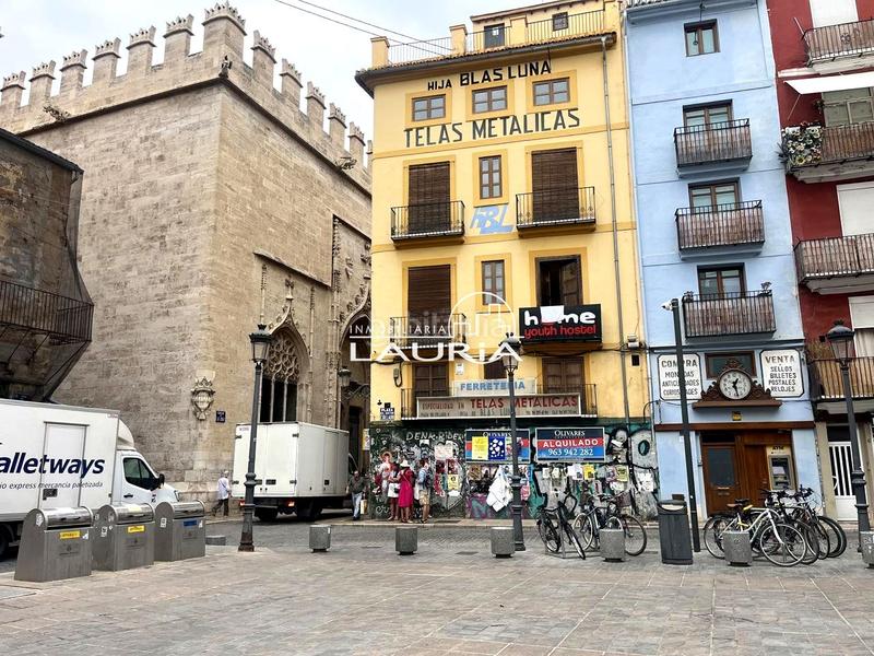 Foto b0562de2-2091-4a81-aaa0-5f3ca6a2ed1d. Édifice dans El Mercat Valencia