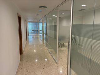Lloguer Local Comercial  Bachiller. Calle bachiller, jaime roig