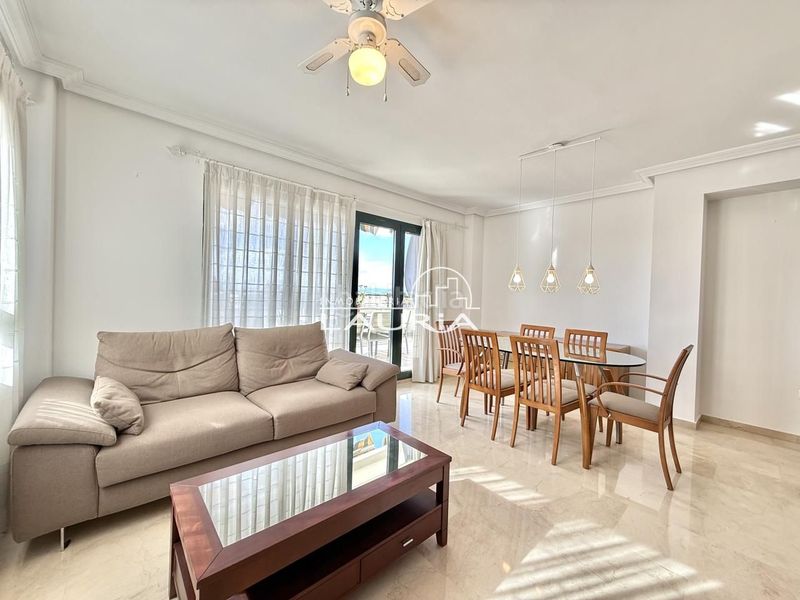 Ático ciudad de las ciencias vivienda con amplia terraza y garaje en Valencia - Imagen 4