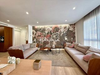 Location Appartement  Cerdán tallada. Calle cerdán de tallada  colón vivienda de alquiler de lujo  cen