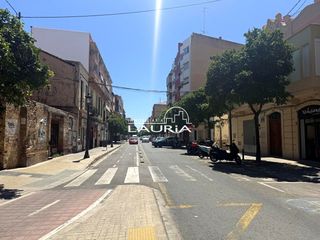 Local Comercial  Burjasot. Local  avenida burjasot  ideal para inversores