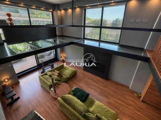 Affitto Duplex  Calle de la creu roja. Loft moderno en valencia tu refugio urbano de diseño