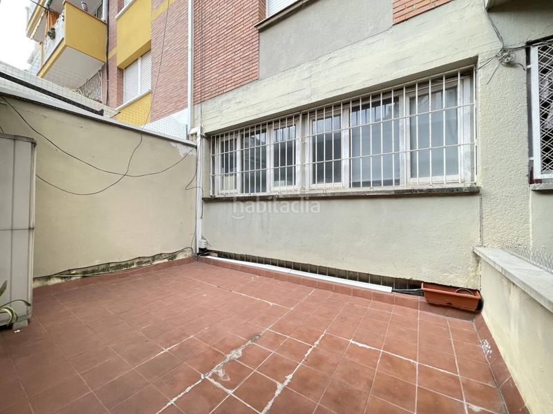 Foto 201c3e9e-f21e-4927-9121-eca25cae577f. Local comercial local en venta en Sant Antoni en Sant Antoni Barcelona
