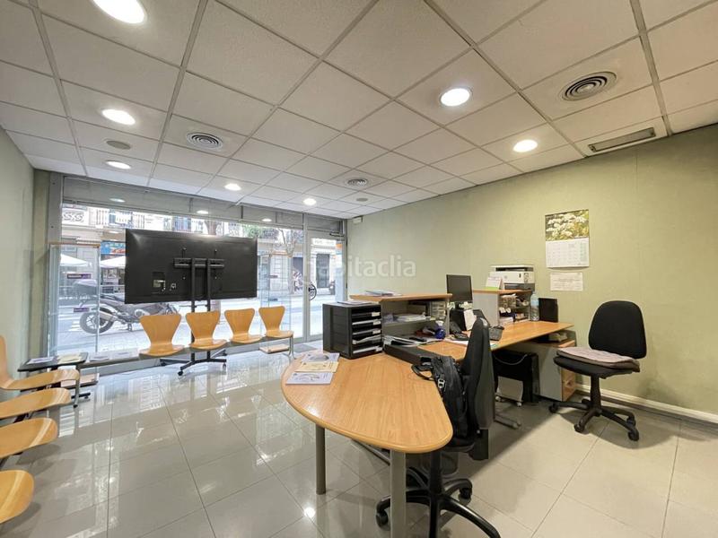 Foto 4e12f296-bb52-4bfa-9501-5ae1832f054e. Local comercial local en venta en Sant Antoni en Sant Antoni Barcelona