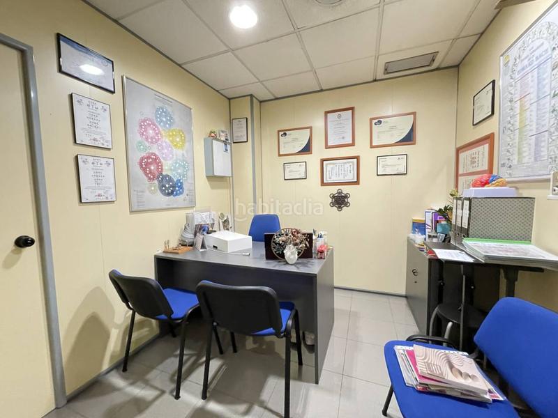 Foto 606d0db7-cdd8-46c4-b089-8091309cac6e. Local comercial local en venta en Sant Antoni en Sant Antoni Barcelona