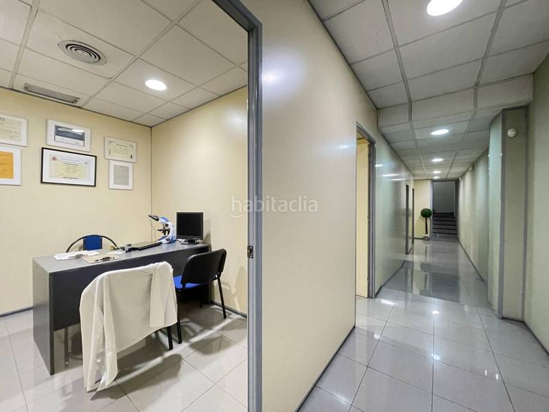 Foto a4bac42d-957d-4cc5-8d72-9eaf465b4981. Local comercial local en venta en Sant Antoni en Sant Antoni Barcelona