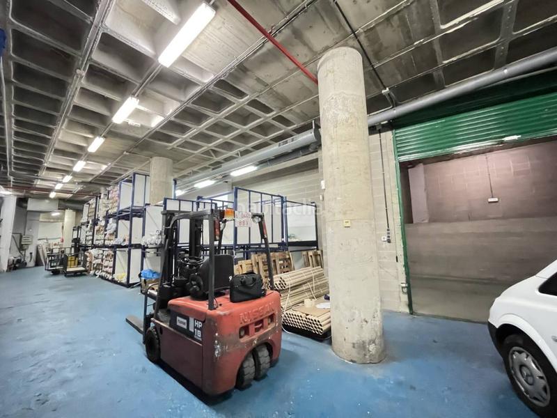 Foto e980a50e-b443-4051-a8f7-e12a485553d6. Local comercial nave industrial en venta en el Bon Pastor08030 en Barcelona