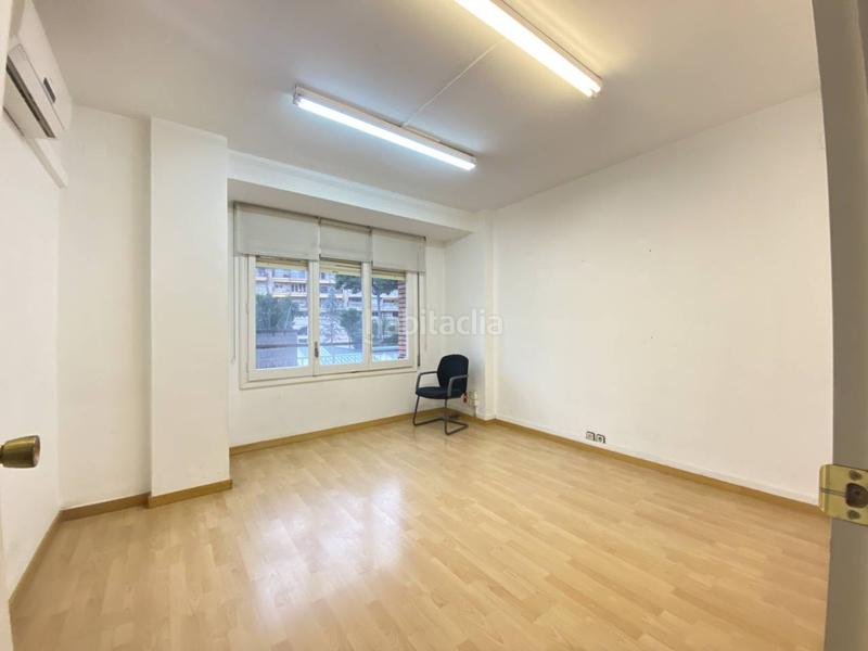 Foto a0acee6e-e1c1-43c4-aa70-1920c3b626f7. Miete büro in balmes 440 in Putget - Farró Barcelona
