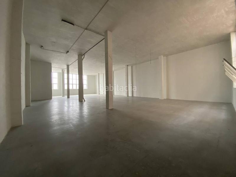 Foto d7ce1bd7-1659-4ffe-9032-728746d31667. Lloguer nau industrial a cobalt 184 a Centre Hospitalet de Llobregat (L´)