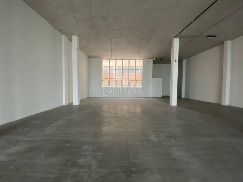 Foto ddf3ddad-1a58-4f5b-a955-3e5db4f02638. Location bâtiment à usage industriel dans cobalt 184 dans Hospitalet de Llobregat (L´)