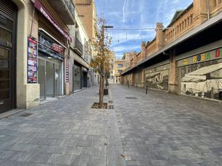Location Local commercial à Càceres 14. Local en alquiler en sants08028