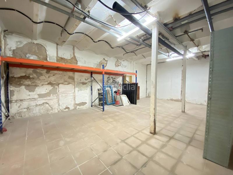 Foto 05ef1347-f7ea-4005-8e62-6d8344f29e63. Rent business premise in càceres 14 in Sants Barcelona