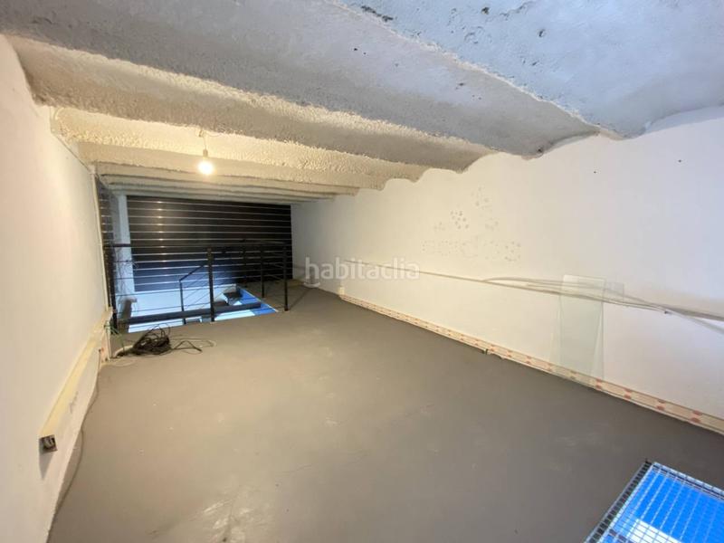 Foto 434a3354-a618-469a-8be8-4b11bb2e8ff6. Rent business premise in càceres 14 in Sants Barcelona