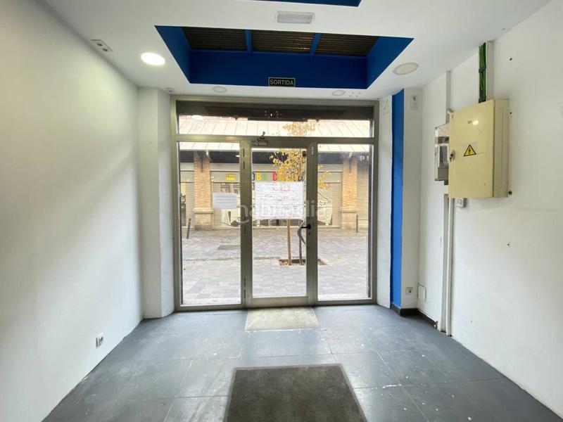 Foto 8f252da5-263c-44f1-8e86-b9613c9d9520. Rent business premise in càceres 14 in Sants Barcelona