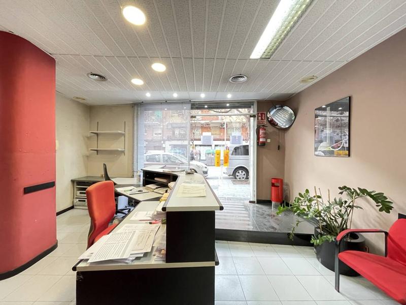 Foto 6d500ece-7657-43b6-9214-febc042dfe6c. Alquiler local comercial en banús 35 local en alquiler en santa coloma en Santa Coloma de Gramenet