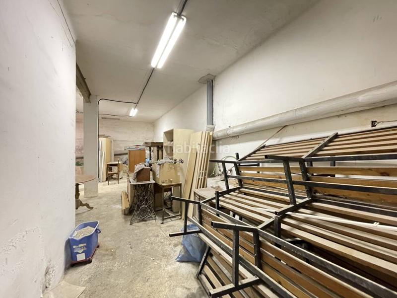 Foto 7d92e7c7-124d-4e19-bbbe-517e6987f00a. Alquiler local comercial en banús 35 local en alquiler en santa coloma en Santa Coloma de Gramenet