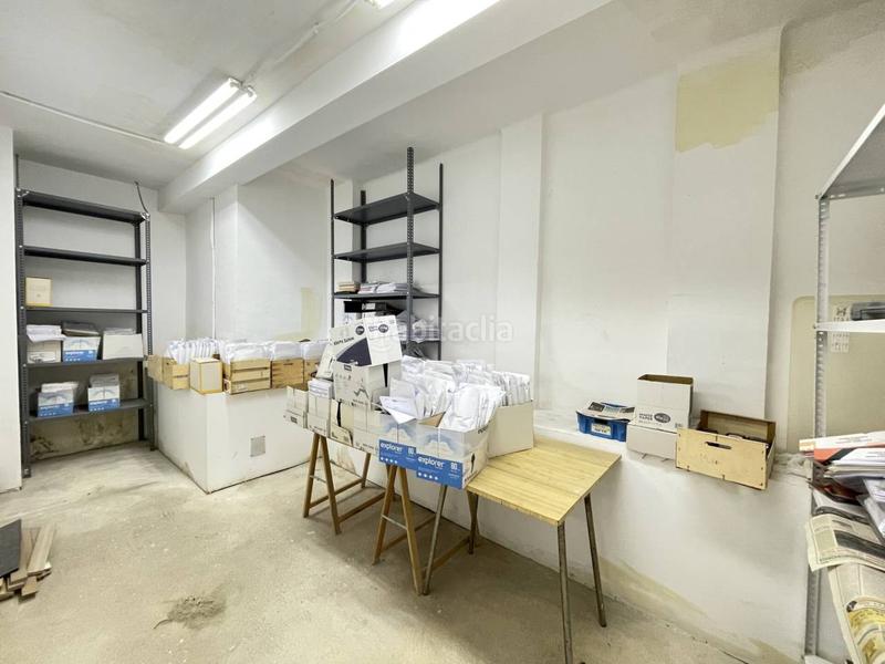 Foto b4eb4161-8619-4b66-98e2-c3c4a74796e4. Alquiler local comercial en banús 35 local en alquiler en santa coloma en Santa Coloma de Gramenet