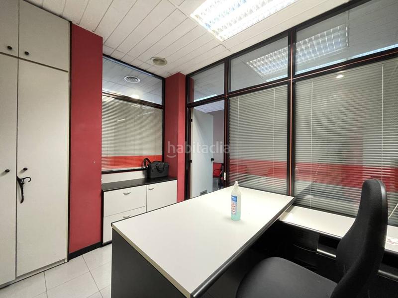 Foto fc37aaf5-a782-4bfe-8423-3427d735f043. Alquiler local comercial en banús 35 local en alquiler en santa coloma en Santa Coloma de Gramenet