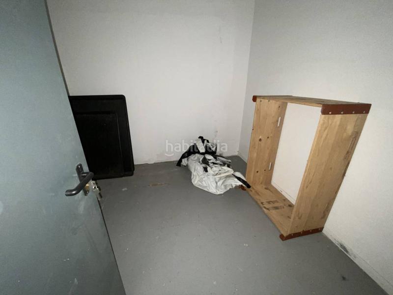 Foto 57d9cf22-efd5-4b56-bce5-5804e42c0e74. Lloguer oficina a riereta 31 a Centre Hospitalet de Llobregat (L´)