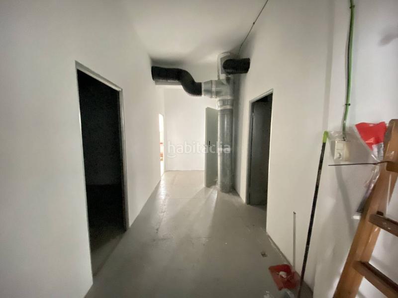 Foto 6310b715-db92-46f7-93a0-10d70d97e509. Lloguer oficina a riereta 31 a Centre Hospitalet de Llobregat (L´)