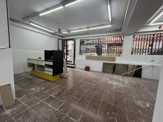 Lloguer Local Comercial a Agramunt 4. Local en alquiler en vallcarcaels penitents08023