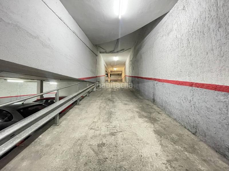 Foto ff39f8e3-3f1f-434c-8e7b-38a4d5b92c49. Parking coche en begur 11 parking en venta en sants en Barcelona