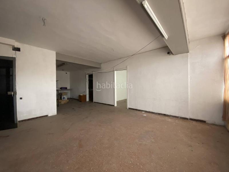 Foto 038e6506-5021-4999-b190-316ef43a058c. Location bureau dans alfons xii 345 dans Gorg Badalona