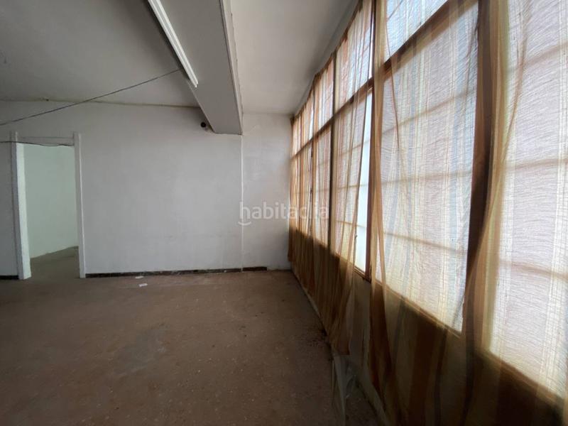 Foto b75102a4-83fe-466c-9ac6-37c25590c808. Rent office space in alfons xii 345 in Gorg Badalona