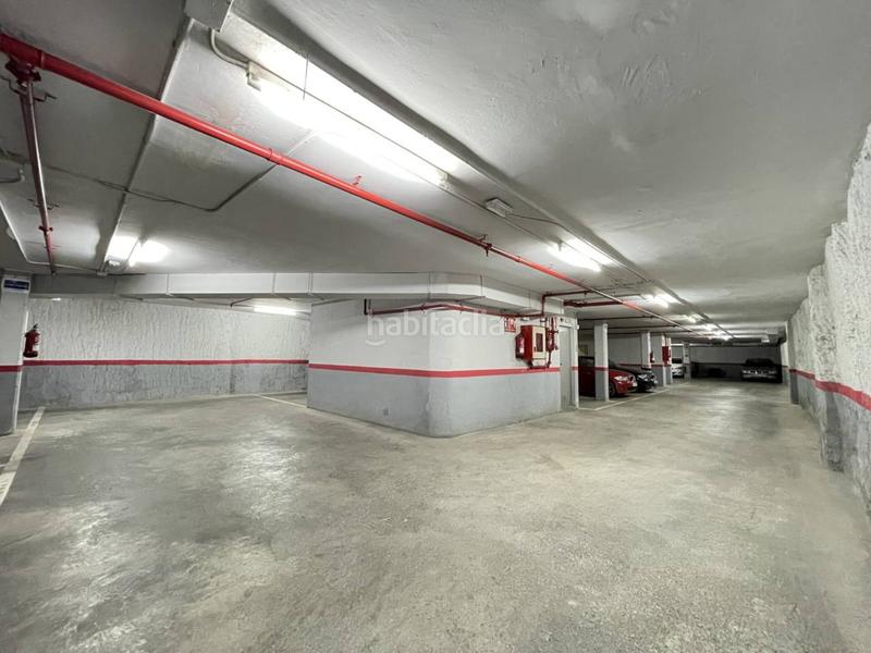 Foto d4695e5c-3c13-412c-b5cd-74637c535aeb. Parking coche en begur 11 parking en venta en sants en Barcelona