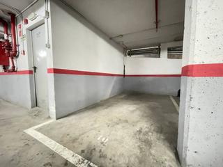 Aparcament cotxe a Begur 11. Parking en venta en sants