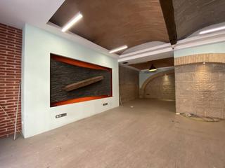 Location Bureau à Igualtat 14. Local en alquiler en santa eulàlia08902