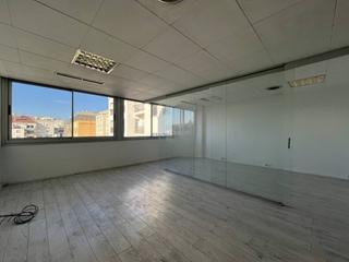 Lloguer Oficina a Catalunya 51. Oficina en alquiler en la dreta de leixample08007