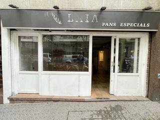 Lloguer Local Comercial a Amigo 35. Local en alquiler en sant gervasi