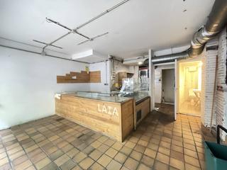 Lloguer Local Comercial a Amigo 35. Local en alquiler en sant gervasi